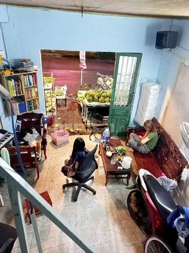 Nhà mặt tiền đường Phú Thuận, Quận 7, KDBB, ngang rộng chỉ 8,5 tỷ.