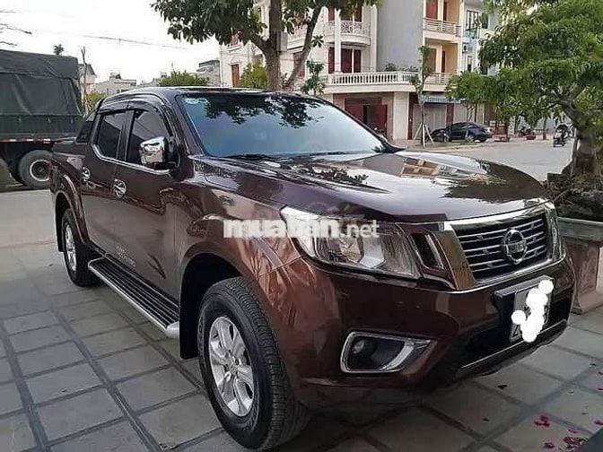 Nissan Navara 2016 NP300 EL 4x2 AT - 160000 km