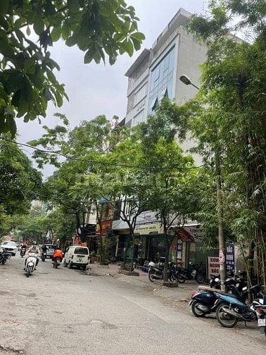 NHÀ 70M Ở DỊCH VỌNG CẦU GIẤY 35 TỶ 