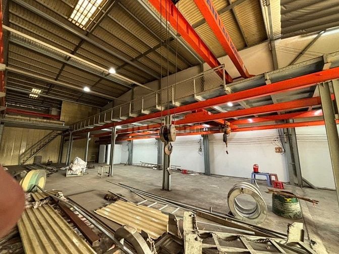 Cho thuê kho xưởng Vĩnh Lộc , Bình Chánh, diện tích : 320m2,gác: 130m2