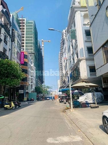 Tòa nhà 324G Lý Thường Kiệt, P14, Q10. DT 6x22m, 6 tầng ST