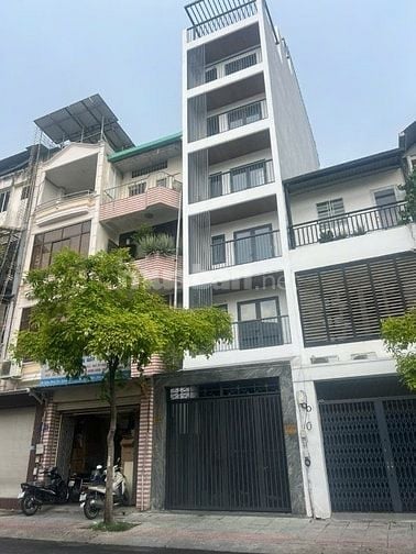 Nhà bán giá 23 tỷ , 12 tỷ;  mặt tiền 32 hồ văn huê Pnhuan