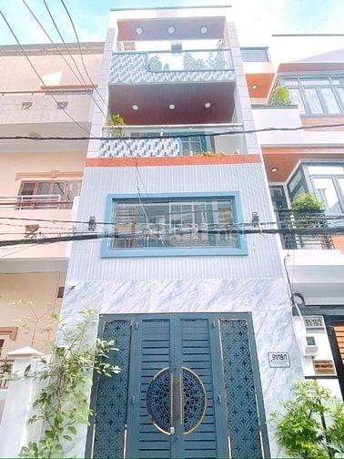 Nhà mới xây xe ôtô đỗ cửa Nguyễn Trọng Tuyển Phú Nhuận