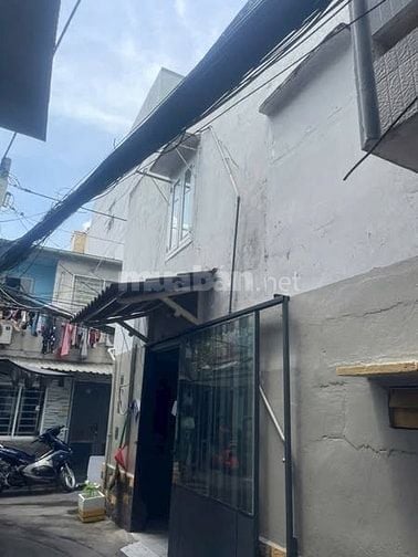 2ty660 nhà 4x6 trệt + lầu 1pn , tiện cải tạo giá tốt SHR
