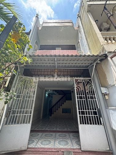 BÁN NHÀ DIỆN TÍCH KV: 60m2. 2 LẦU,HẺM XE HƠI ĐƯỜNG TRƯỜNG CHÍNH .