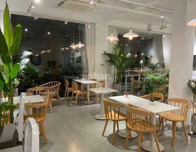 Việc làm thêm bán hàng tại quầy
