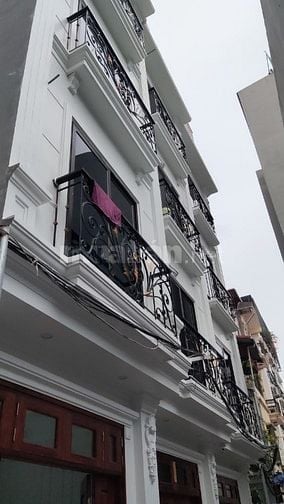 CC Cần bán nhà 38/58 Xuân La,Tây Hồ 31m2 x 5 t mới tinh 8,5 tỷ 