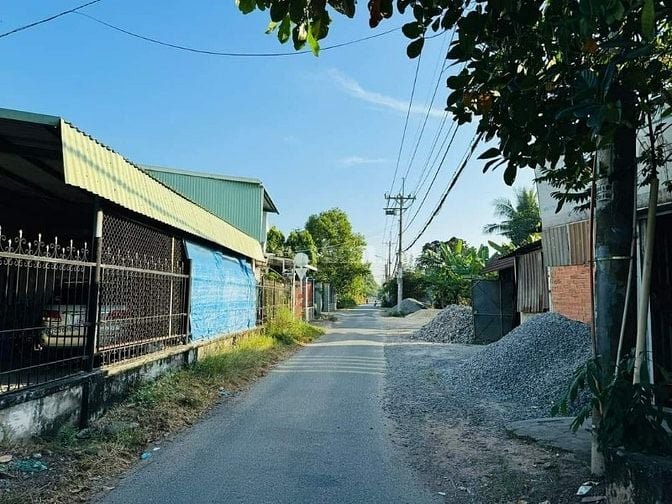THÔNG TIN CHÍNH XÁC LÔ ĐẤT TÂN THÔNG HỘI CÁCH QL 22 70M CHỈ 600TR SHR