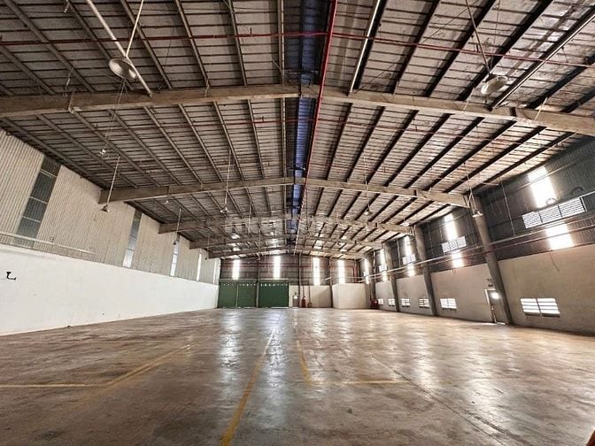 Cho thuê kho xưởng cao cấp trong Khu Công Nghiệp – TP.HCM, gần Sân Bay