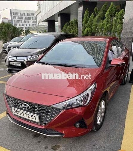 Hyundai Accent 2023 1.4 AT - 65000 km