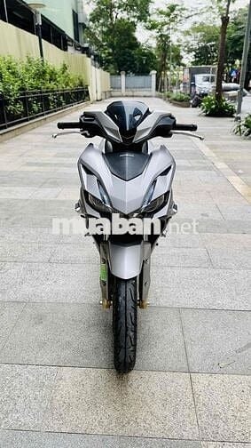Winner V3 đời 2022 phanh ABS biển Hà Nội