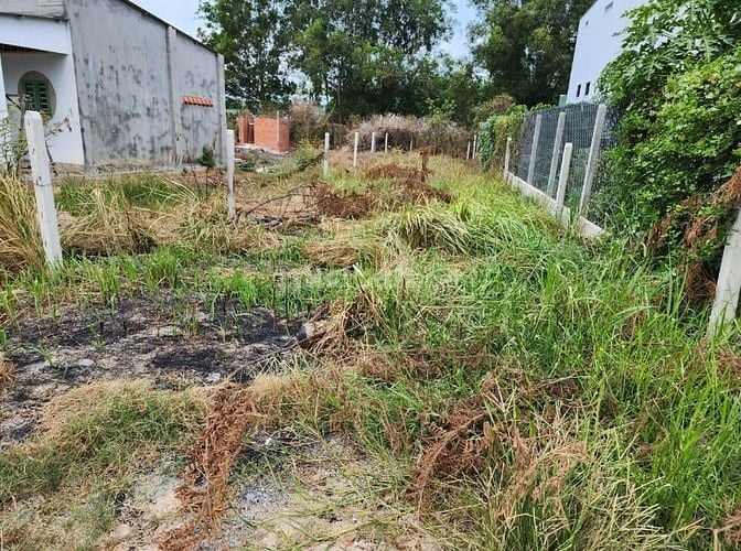 Lô đất 170m2(6.45x26m) P Lộc Hưng, Tx Trảng Bàng, giá 580 triệu