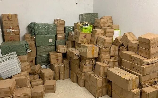 Cần Tuyển Gấp 5 Công Nhân Nữ Soạn Hàng, Đóng Gói Theo Đơn
