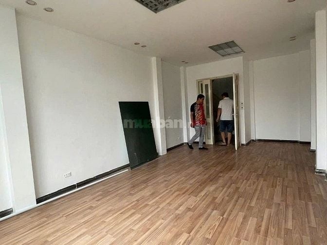 HIẾM BÁN - Mặt phố Khâm Thiên giá 23 tỷ, DT 65m2, hè rộng 4m