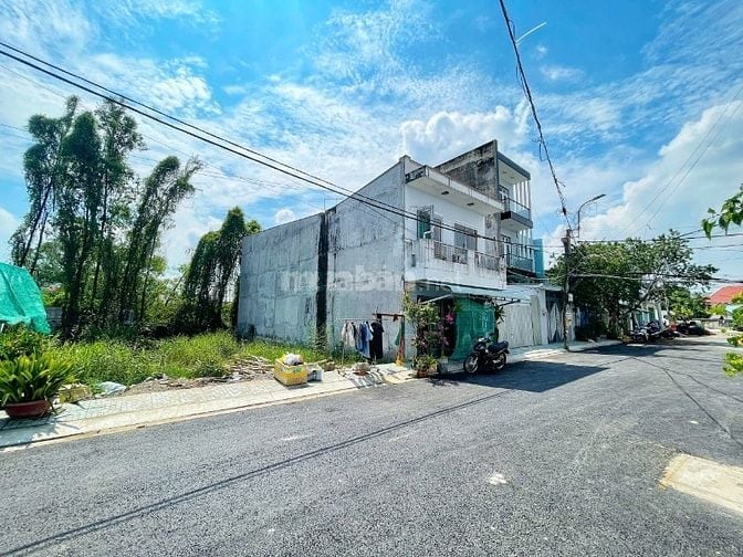 Bán đất cách MT Lê Văn Lương 50m, 90m2, đường xe tải, xây tự do