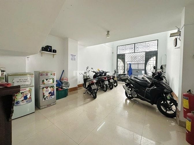 CHDV ĐẦU TƯ DÒNG TIỀN 40TR/THÁNG- NGAY ĐH HUTECH 70m2- 5 TẦNG- 14.x TỶ