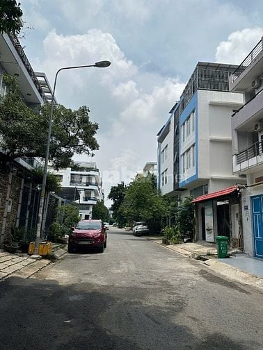 Kẹt bán lô đất 130m,Lê Trực,Bình Thạnh,HXH,nở hậu,xây CHDV,hơn 11ty
