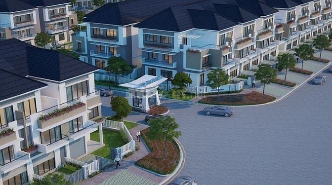 Nhà đường To không lo chết đói- nhà MT Liên Phường giá tốt 