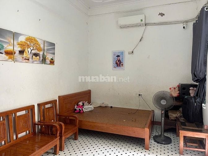 Bán nhà2 tầng:đình xuyên        