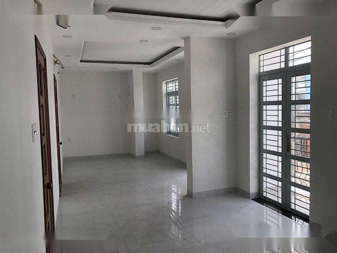 Cho thuê mặt tiền Âu Cơ nhà mới thích hợp mở vp cty