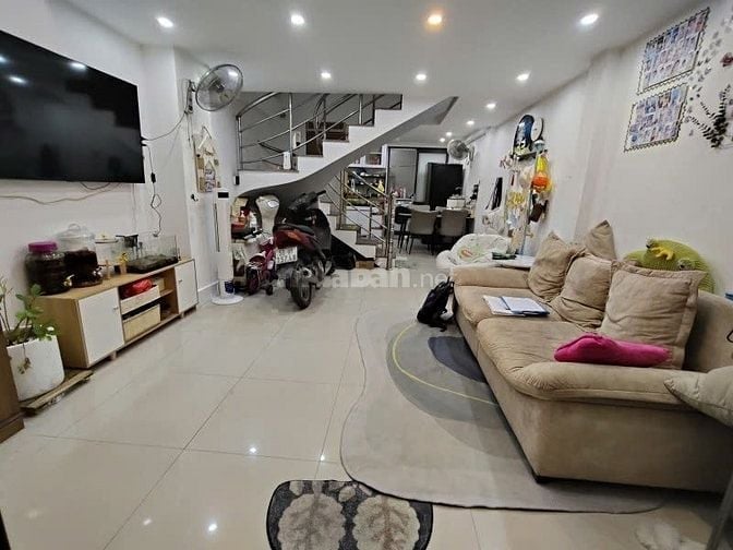 Bán nhà sát HXH Sư Vạn Hạnh, Quận 10, 50m2, 3 tầng, chỉ nhỉnh 7 tỷ