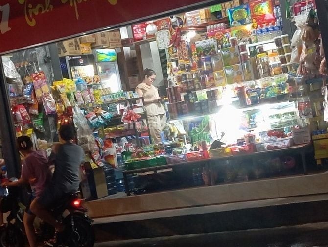 GẤP ! CẦN BỔ SUNG THÊM 3 LĐPT LÀM VIỆC TẠI CỬA HÀNG GIA ĐÌNH