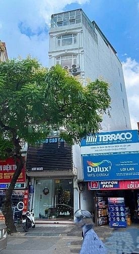 BÁN NHÀ MẶT PHỐ KIM NGƯU (ĐOẠN GẦN NGÃ TƯ TRẦN KHÁT CHÂN)