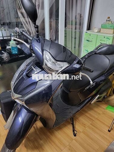 Cần bán lại xe SH 2018