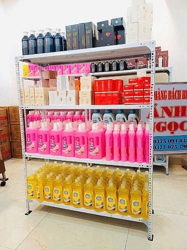 Cửa Hàng Cần 3 Anh Chị Phụ Bán Hàng, 1 Tạp Vụ, 1 Phụ Kho