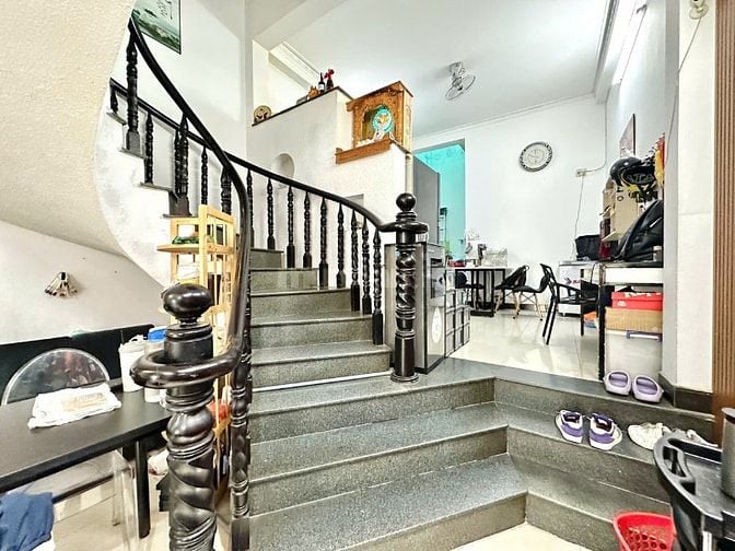 Bán gấpmặt tiền Thiên Hộ Dương,P1,Gò Vấp.57m2.khuhiếmnhàbán chỉ 8,9tỷ 