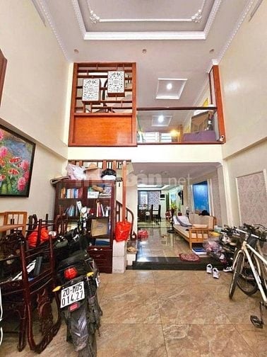 chỉ 15.9 tỷ có ngay nhà đẹp Võ Thị Sáu trung tâm Hai Bà Trưng,6 tầng