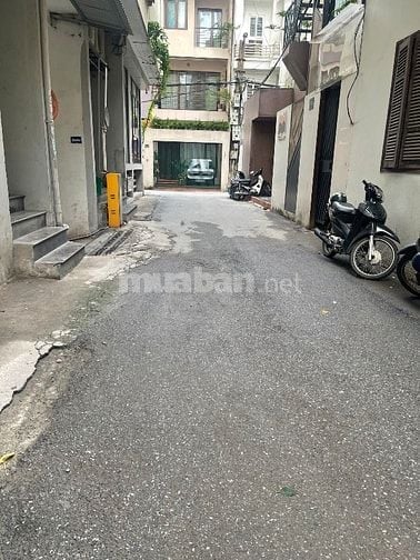 BÁN ĐẤT - PHỐ LIỄU GIAI - VẠN BẢO - BA ĐÌNH - 62M - Mt 3,7M - Ô Tô 