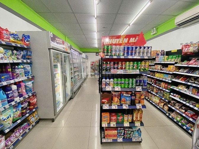 Mặt tiền giáp Quận 5 DT 144m2 4 tầng siêu rẻ, kế Chợ Rẫy, DHYD