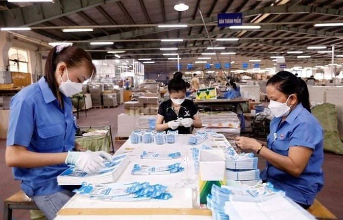 Tuyển Nhân Viên Kho Phân Loại Hàng KCN 