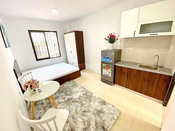 Căn hộ Cửa Sổ- đường 3 tháng 2- Quận 10, 20m2, 5tr/th, Full nội thất.
