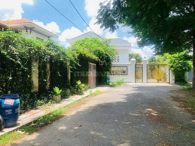 Khu biệt thự khu Trường Thạnh, Quận 9, 10m x26m, giá chỉ có 6.6 tỷ