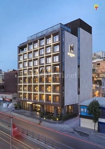 Cho thuê nhà mặt phố Trần Hưng Đạo, 125m2 x 8T, Lô góc 2 MT 