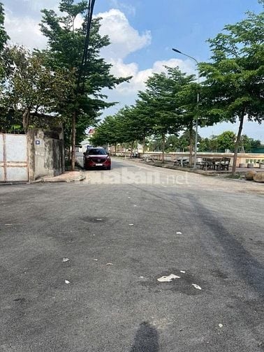 CHÍNH CHỦ BÁN 67M NAM HỒNG, ĐÔNG ANH. 50M RA HỒ ĐIỀU HOÀ, SÂN CHƠI.