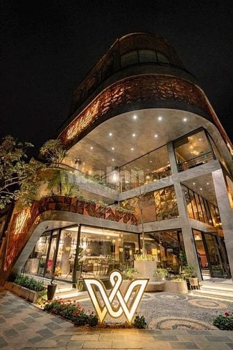 Nhà mặt phố Trần Qúy Kiên cho thuê, Mặt phố lô góc 15m cực hiếm, 40tr