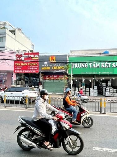 Bán nhà mặt tiền nguyễn thị thập kinh doanh đông nhất quận 7