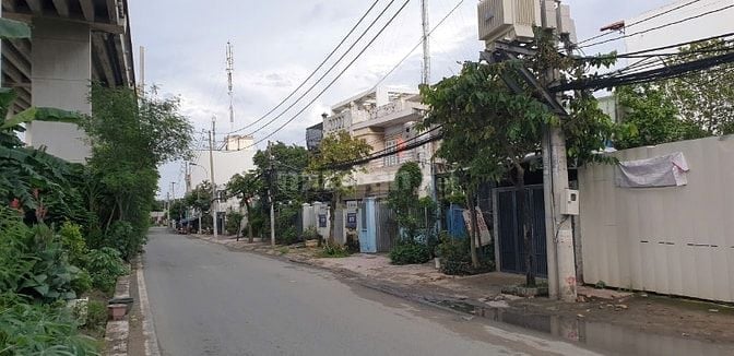 Bán lô đất Mặt tiền đường Nguyễn Văn Quỳ, Phường Phú Thuận, Quận 7 
