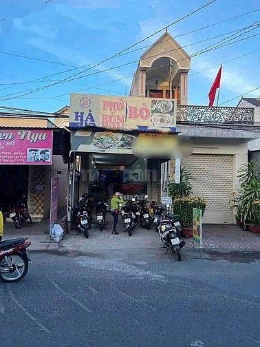 Bán nhà 670tr, đang cho thuê 8tr/tháng, ngay chợ Bình Chánh, SHR