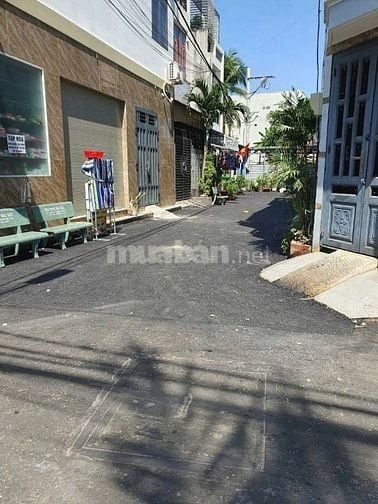 Bán nhà cấp 4 hẻm xe hơi 5m đường 102 Phường Tăng Nhơn Phú A, Quận 9