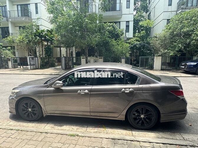 Honda Accord 2012 2.4 AT - 97000 km