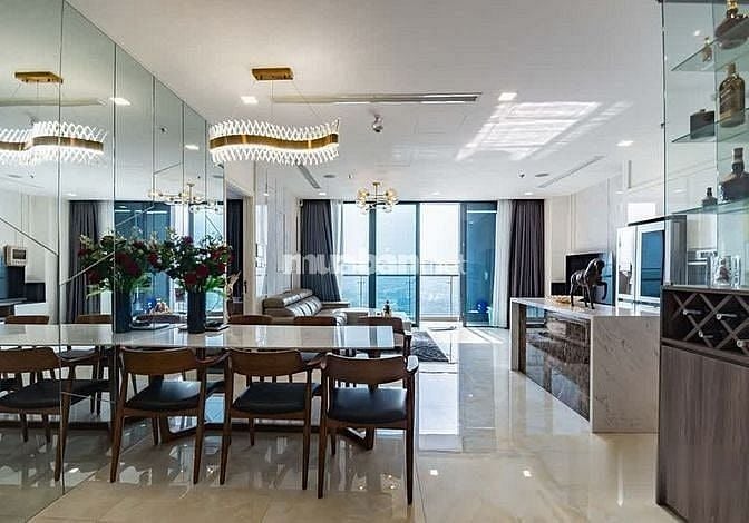 Chính chủ cần bán căn hộ CC Hyco 4, DT: 120m2, 3PN, giá: 6 tỷ, sổ hồng