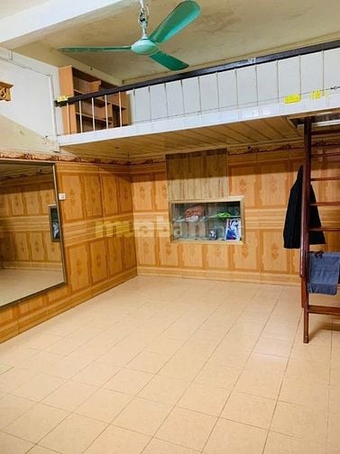 Chính chủ cho thuê nhà tập thể 21m2 phố Lý Nam Đế, Hoàn Kiếm, Hà Nội