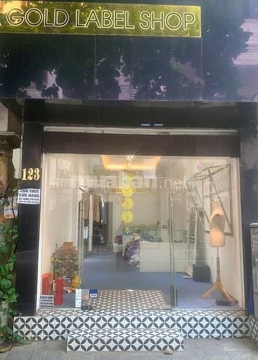 Cho thuê cửa hàng tại phố Mai Hắc Đế, diện tích 46 m2, + 1 nhà vệ sinh