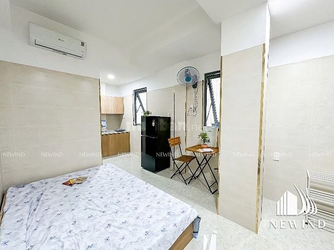 Căn hộ studio 2 cửa sổ trời tại Nguyễn Văn Quỳ, Q7