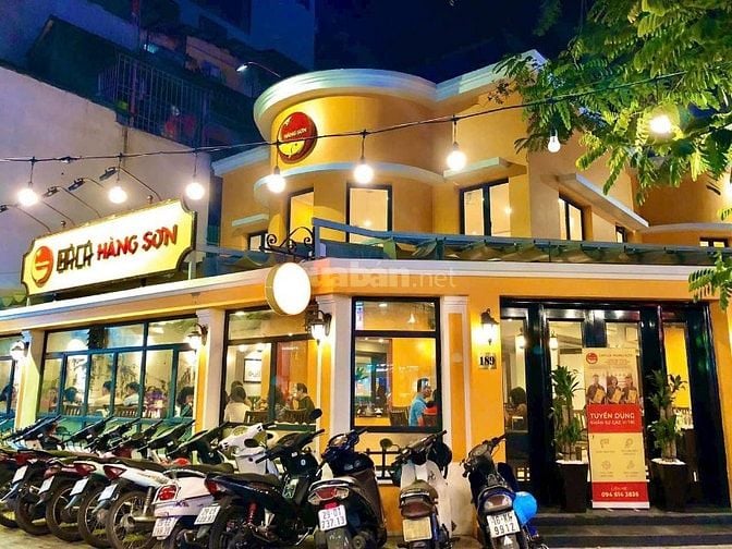 Cho thuê gấp MBKD lô góc mặt hồ Văn Quán chỉ 80tr/tháng 
