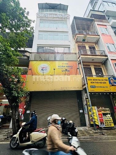 Cho thuê mặt phố Yên Phụ: 90m2, 1 hầm, 6 tầng, giá 45tr